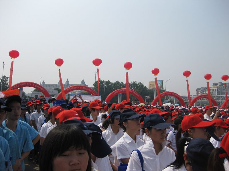 保护环境  从我做起——我院组织学生参加“中国（... 